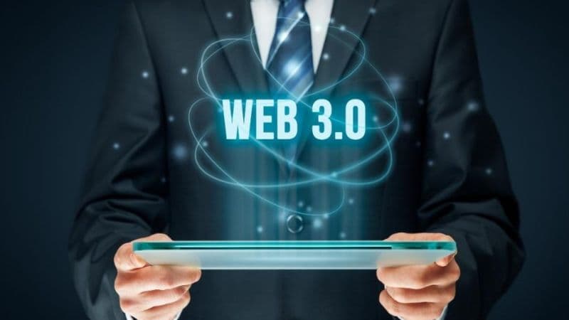 How Web 3.0 Crowdfunding Differs From Traditional Crowdfunding