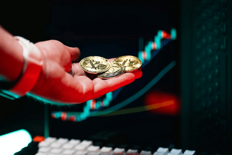 What Are the Current Crypto Market Trends in 2025?